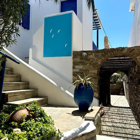 Aparthotel Tinos Zalonis 3*