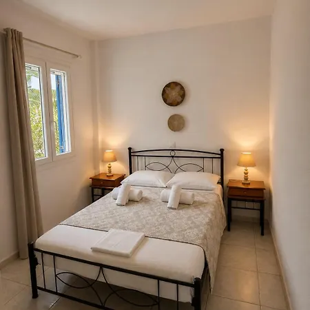 Tinos Zalonis 3* Agios Ioannis (Tinos)