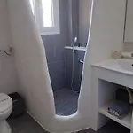 شقة فندقية Tinos Zalonis 3*