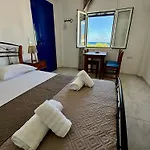 Tinos Zalonis 3*