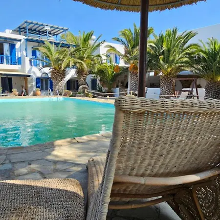 Lägenhetshotell Tinos Zalonis