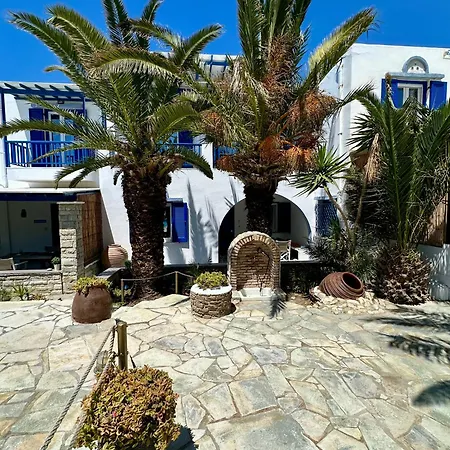 Lägenhetshotell Tinos Zalonis 3*